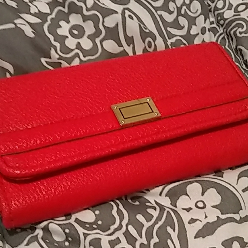 Red wallet